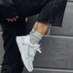 کتانی دخترانه نایک وومرو سفید نقره ای