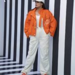 کراپ کت کتان رنگ پاچي