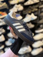 کفش کتونی دخترانه سامبا سرمه ای - Image 2