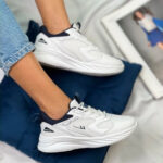 کتانی زنانه وريو