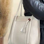 کيف زنانه بزرگ شرانگ جلو منگوله