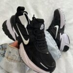 کتانی زنانه نايک وی تو کیv2k RUN