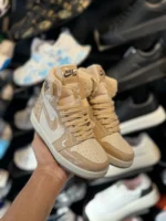 کتونی زنانه جردن ساقدار کرم ورنی - Image 3