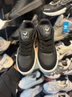 کتونی مردانه veja - Image 3