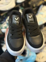 کتونی زنانه مدل veja - Image 2