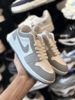 کتانی زنانه جردن وان سفيد طوسی - Image 3