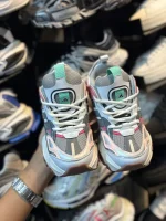 کتونی دخترانه ديلاکس سفيد صورتی - Image 4