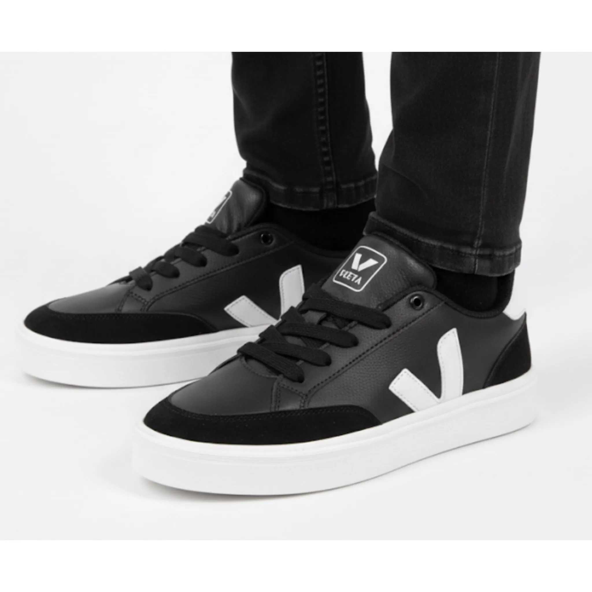 photo-output (21) کتونی مردانه veja - Image 1