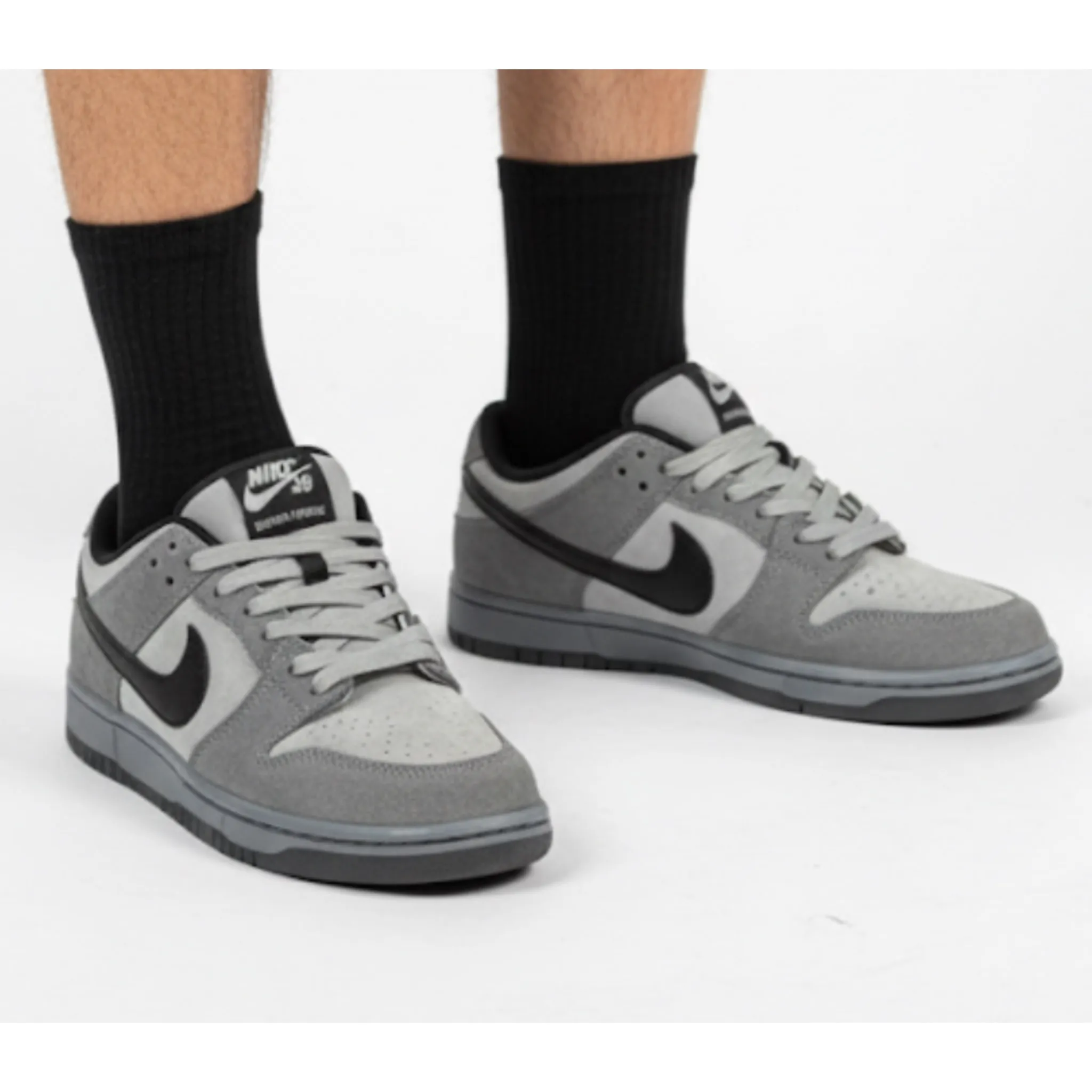 photo-output60 کتونی مردانه دانک ساده - Image 1