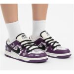 کتونی نايک اس بی دانک بنفش