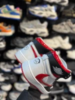 کتونی مردانه ترويس ساقدار مشکی قرمز - Image 2