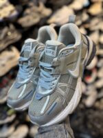 کتونیV2Kمردانه طوسی آبی - Image 4