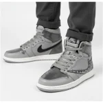 کتونی مردانه ترويس ساقدار طوسی نقره ای