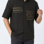پیراهن آستین کوتاه مشکی Magical با طرح متنی موجود در mezonrome.ir